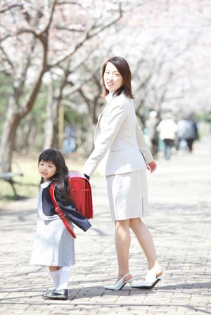 おすすめのレッスンを受けて声優を目指す